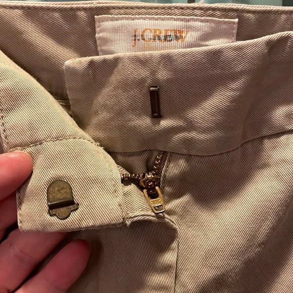 Size 14 J Crew Classic Twill Chino with flare leg. - Picture 7 of 8